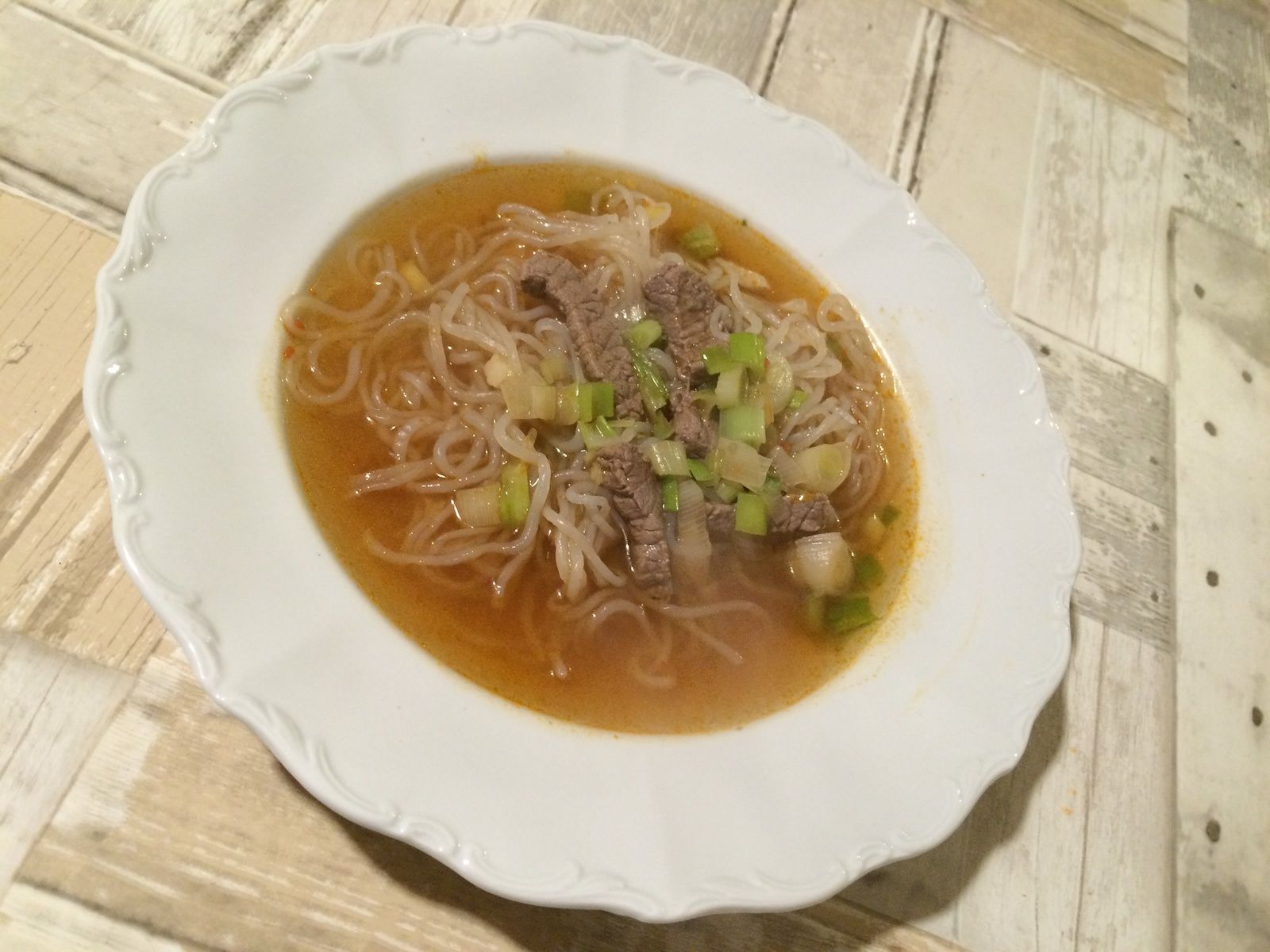 Bouillon de boeuf au nouilles chinoises Le blog de La passion de Nath