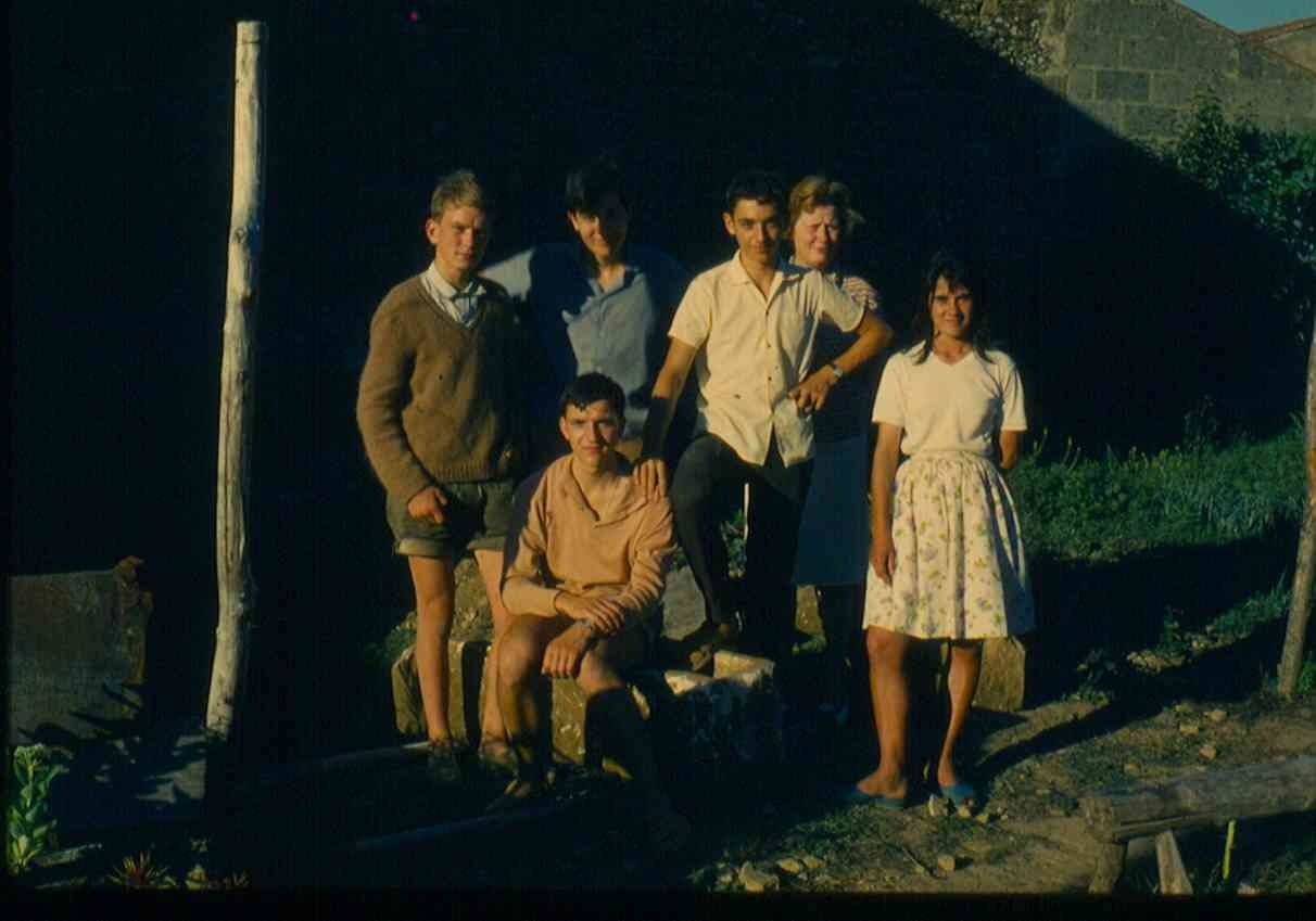 Les sarcophages de Thiré Histoire Anecdotes du Pays de Sainte Hermine