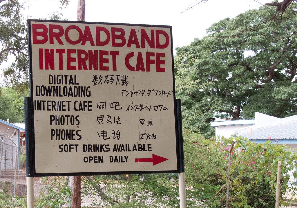 Cybercafés et télécentres: des espaces encore utiles aujourd'hui
