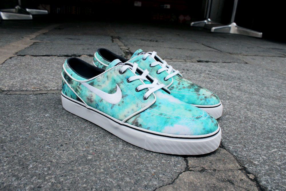 Nike janoski deals tie dye
