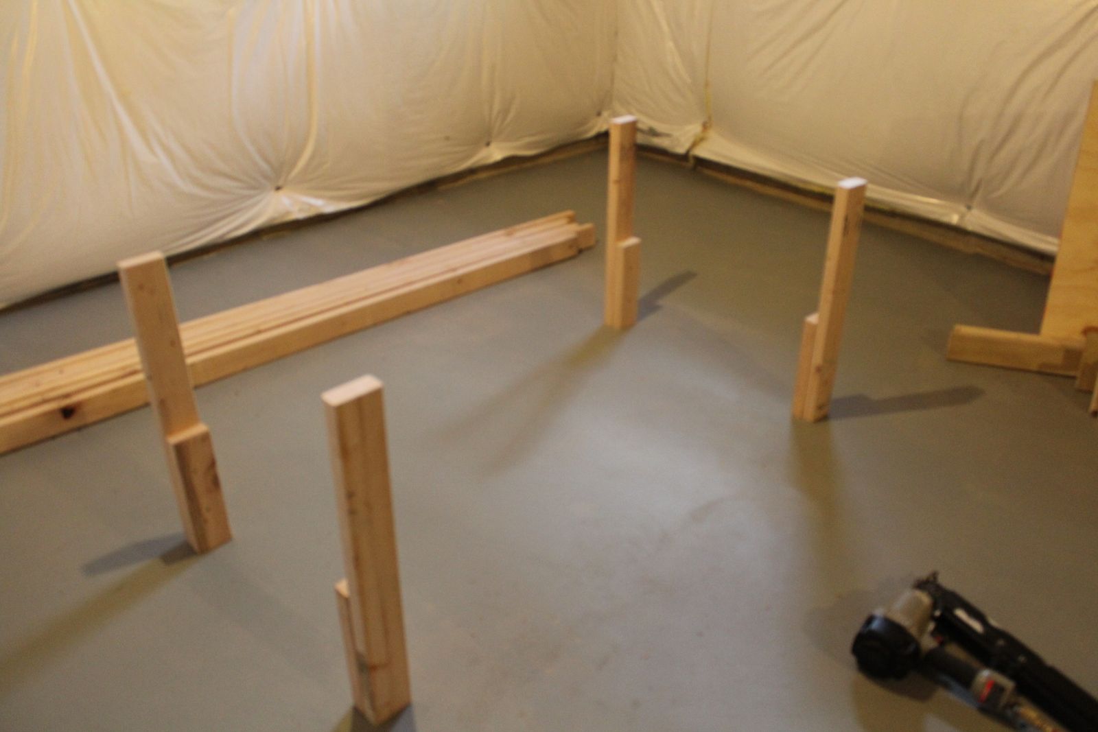 building workbench legs