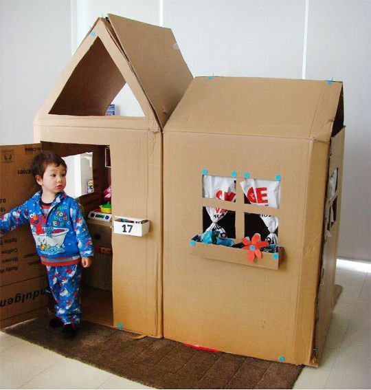 diy playhouse cardboard