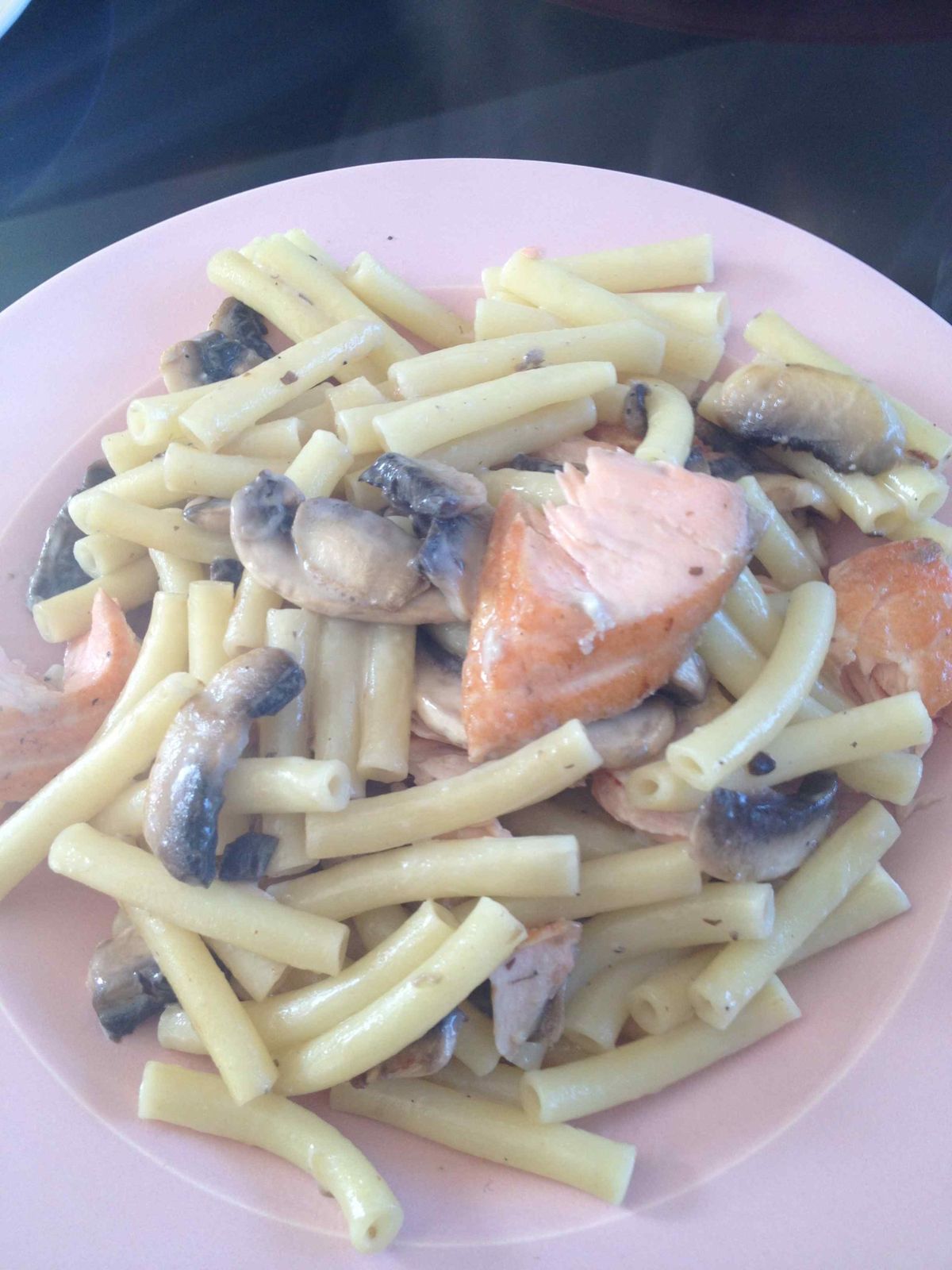 Pâtes au saumon et champignon Rachel et sa cuisine légère et gourmande