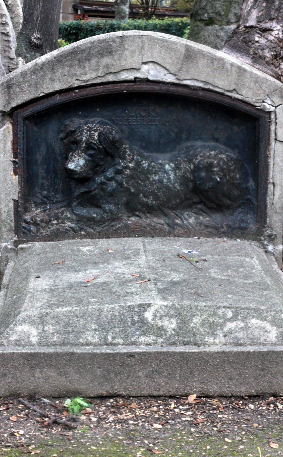 Le Cimetière des chiens d'Anière-sur-Seine