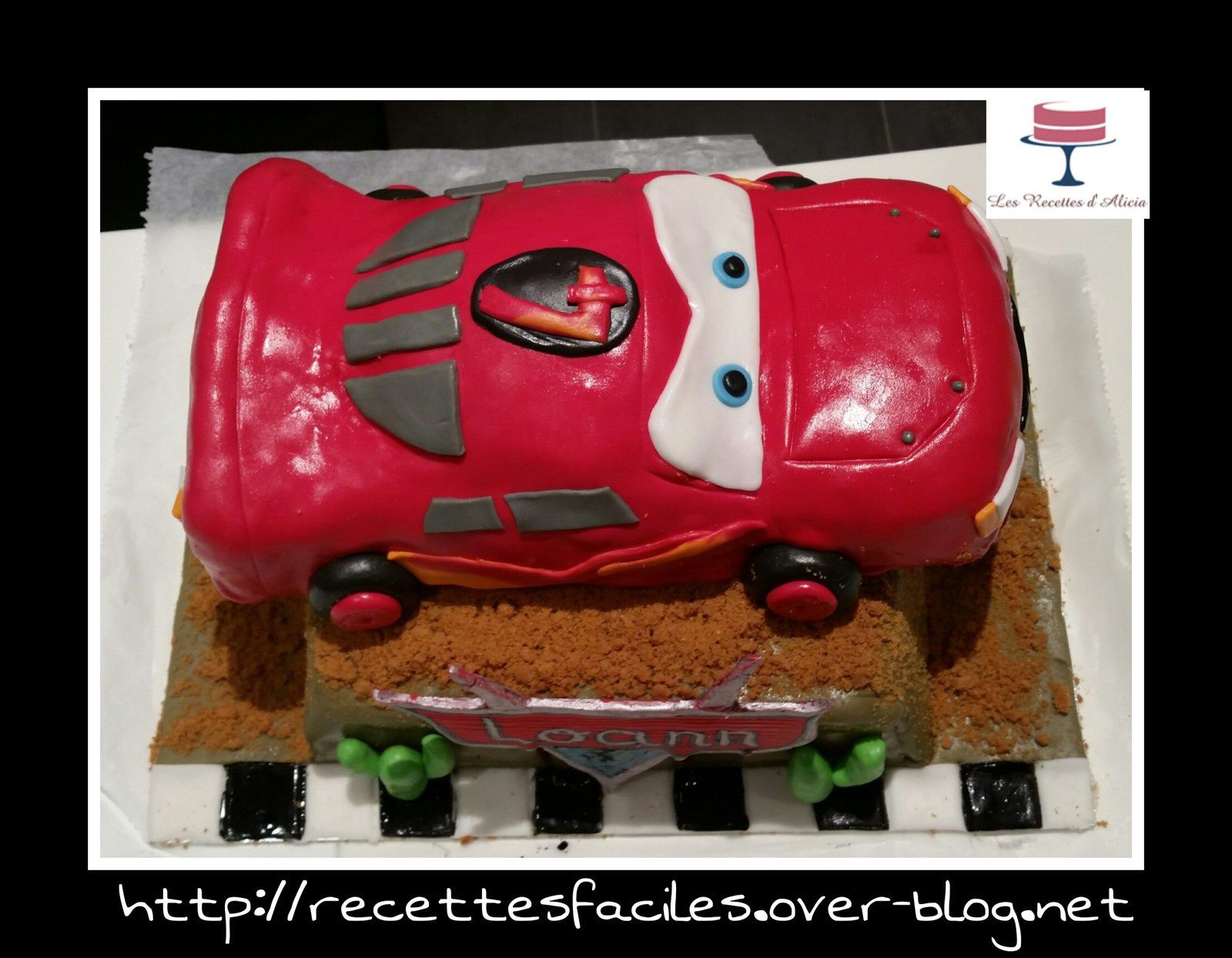 Gâteau Flash McQueen Cars - Les recettes d'Alicia