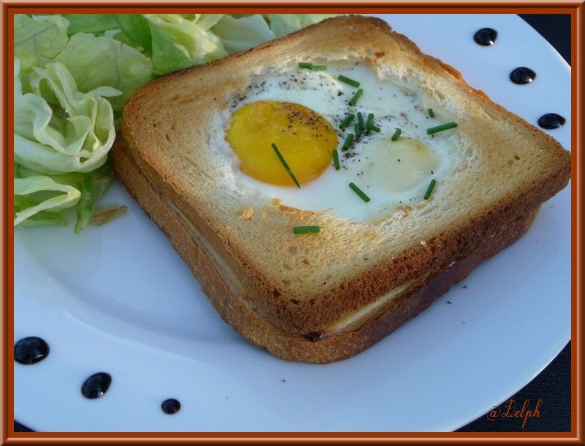 Croque saumon oeuf