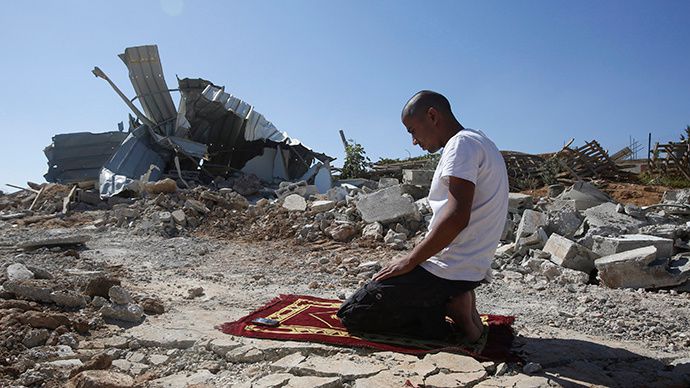 500 rabins pressent Israël de cesser de détruire les maisons des Palestiniens