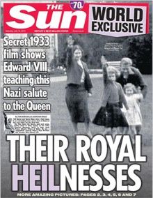 En 1933, Édouard VIII, futur roi d’Angleterre, apprend à la future reine Élisabeth II à faire le salut nazi. Le roi fut poussé à l’abdication en 1936, mais Élisabeth épousa le prince Philip, dont les penchants nazis à l’adolescence étaient connus. En 2005, le prince William célébra la journée de l’Holocauste en se déguisant en officier nazi pour se rendre à un bal costumé.