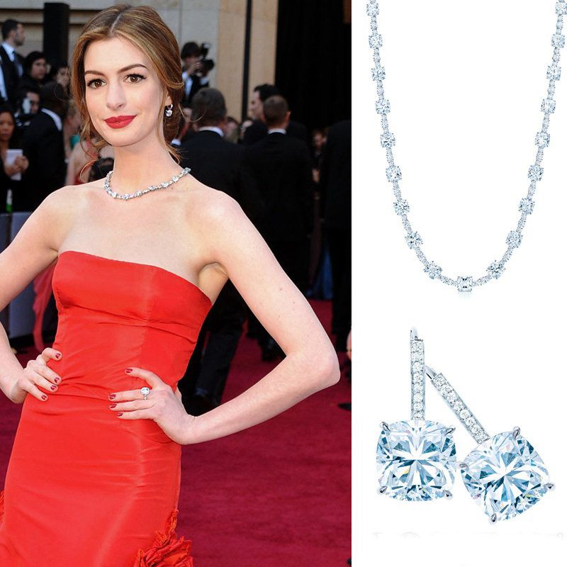 Anne Hathaway Necklace 2024 www.alhudapk