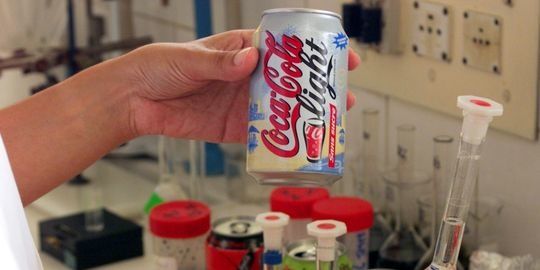 L'aspartame est présent dans de nombreux aliments et médicaments. | AFP/DERRICK CEYRAC L'aspartame est présent dans de nombreux aliments et médicaments.