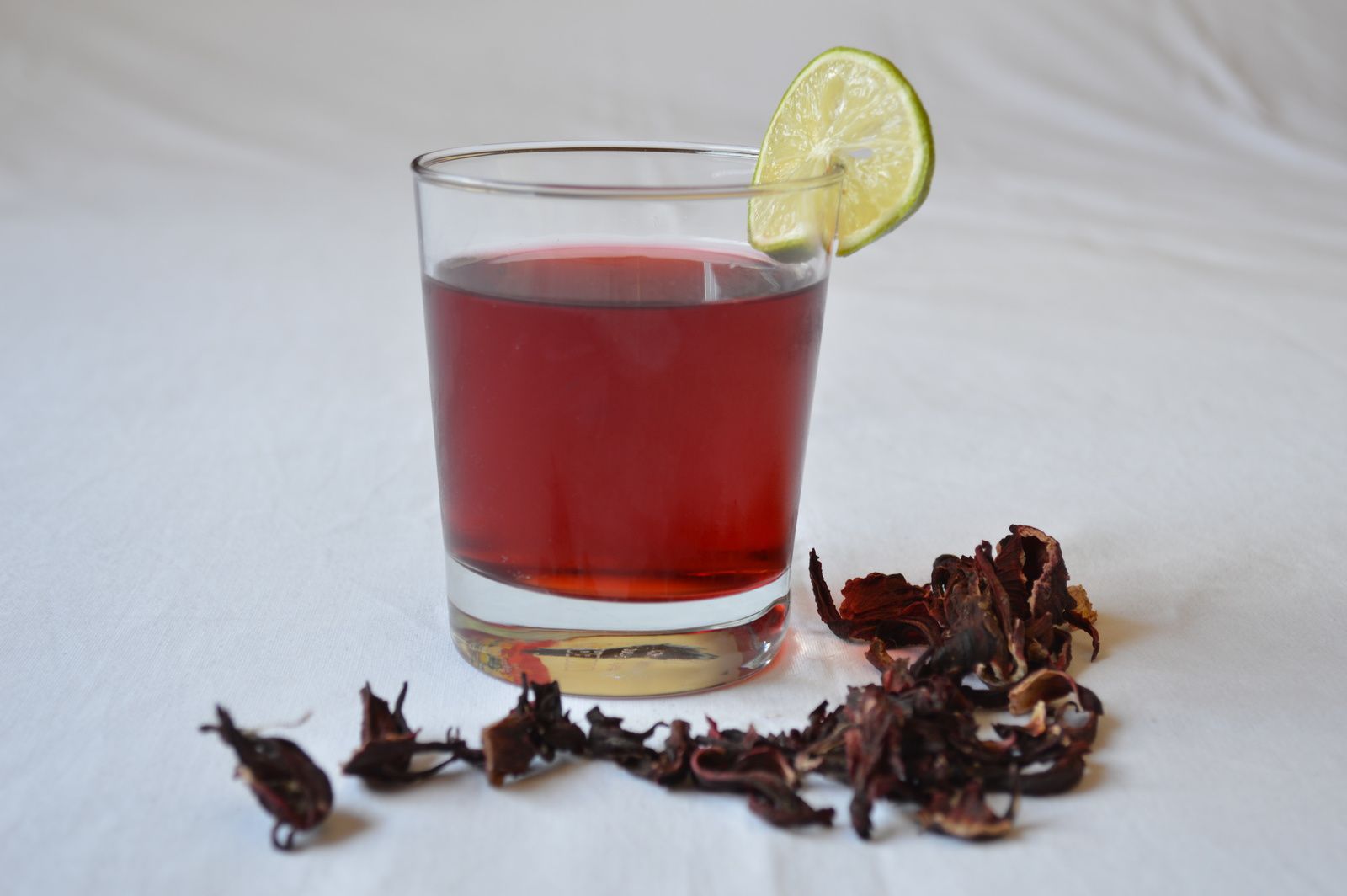 Karkadeh: thé glacé à la fleur d&amp;#39;hibiscus - Zeituna