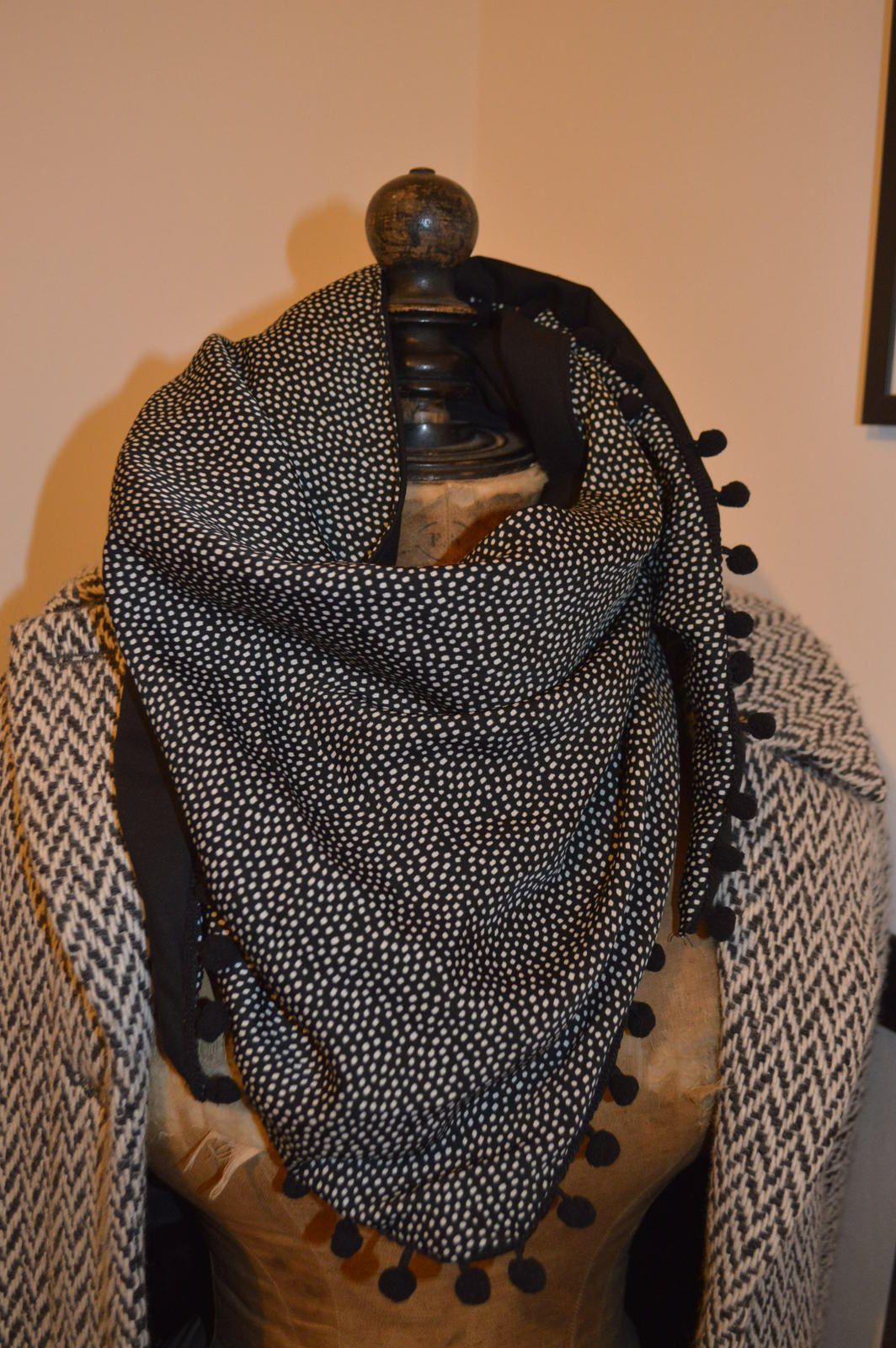 Un foulard en triangle - blogeusecompulsive.over-blog.com