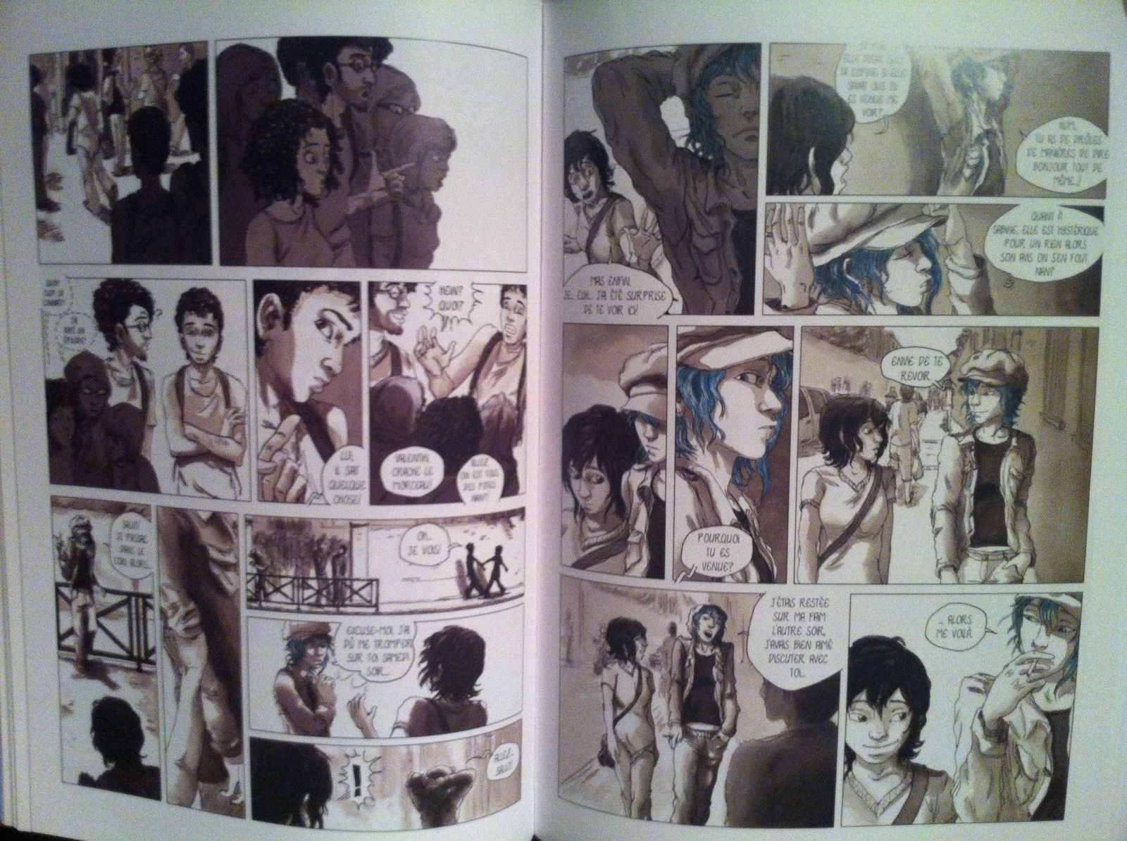 LE BLEU EST UNE COULEUR CHAUDE