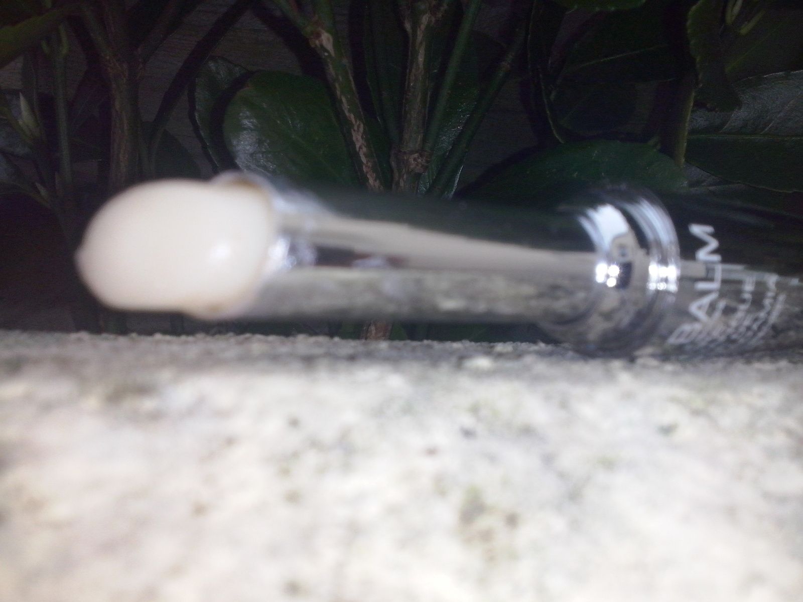 petit , pas cher et hydratant ,lip balm smoss
