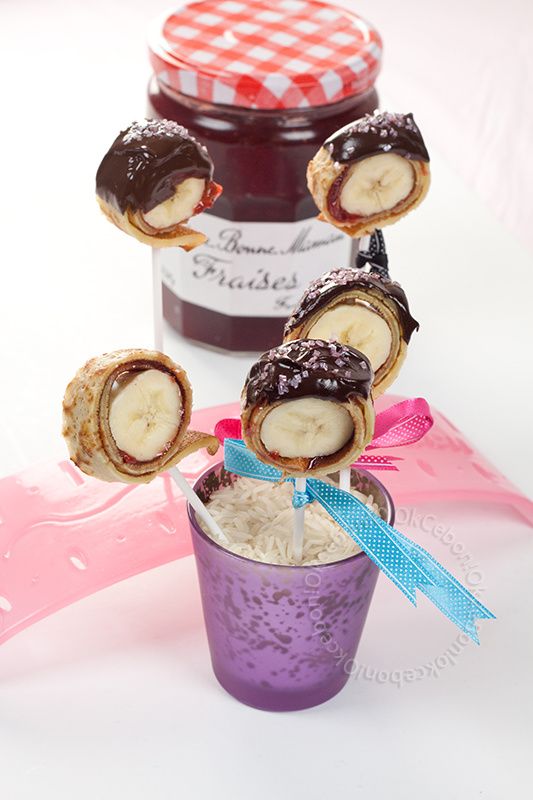 Sucettes De Crepes A La Bananes Et A La Confiture De Fraises Bonne