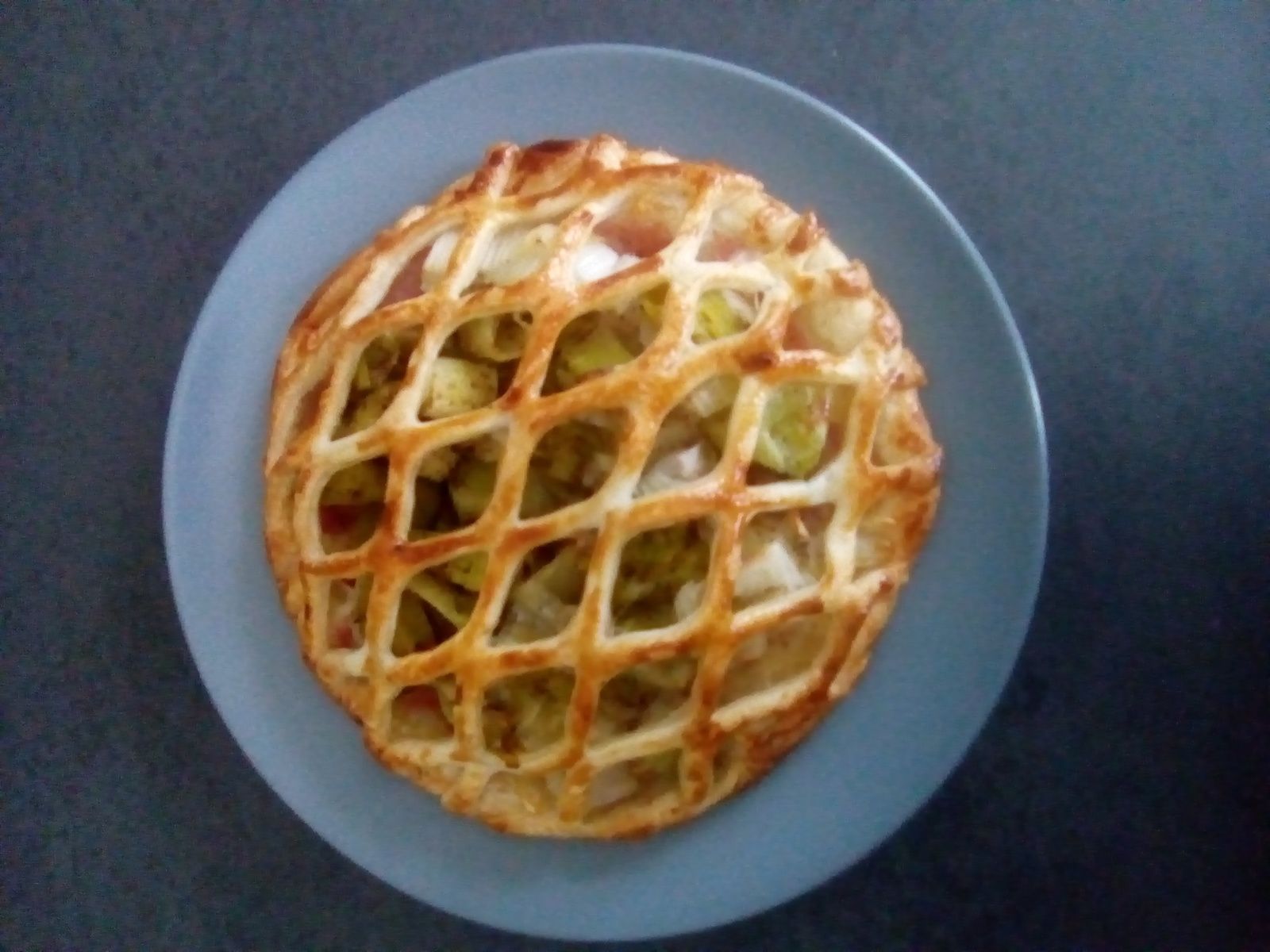 40+ Bucatinis Aux Poireaux Et Au Jambon Blanc Background