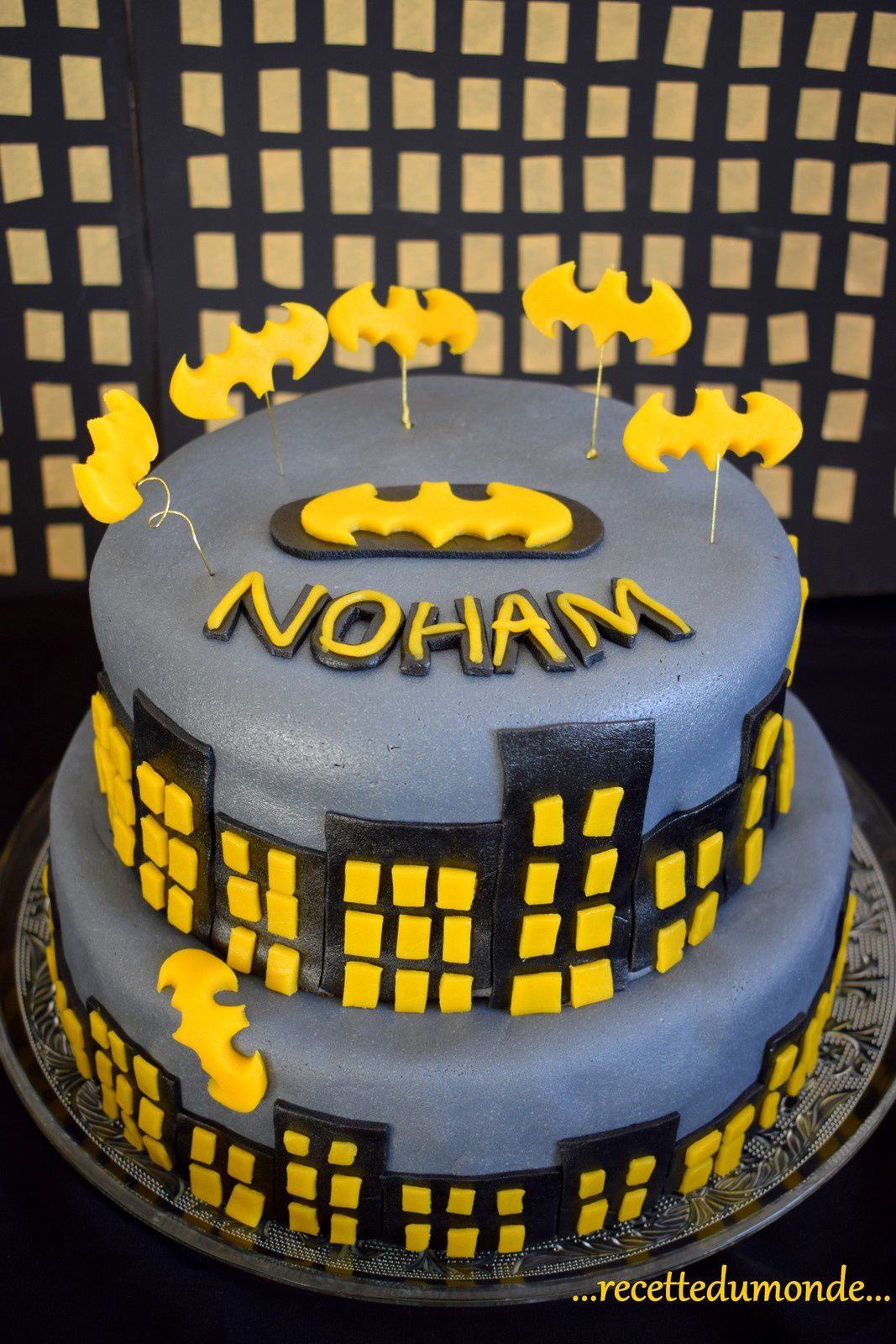 Gâteau Anniversaire Batman - super héros - Nad_recettedumonde