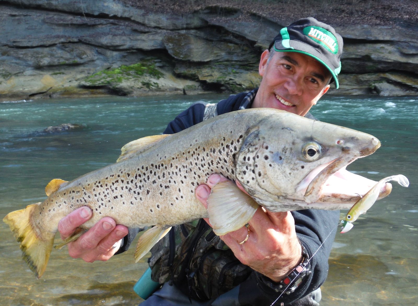 Leurre de pêche avec tête plombée, appât souple, capture d'eau