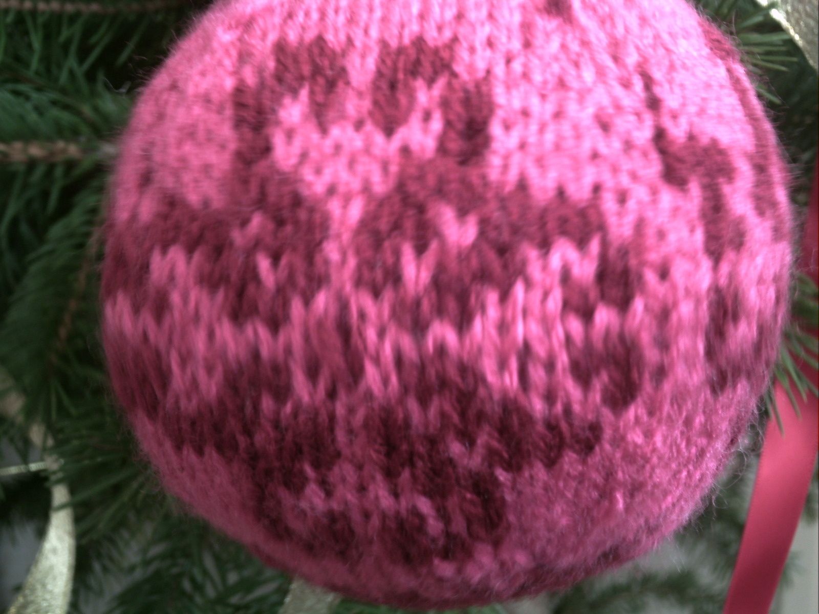Boule de noël en jacquard: (tricot). - Le blog de melimelopinceaux.over