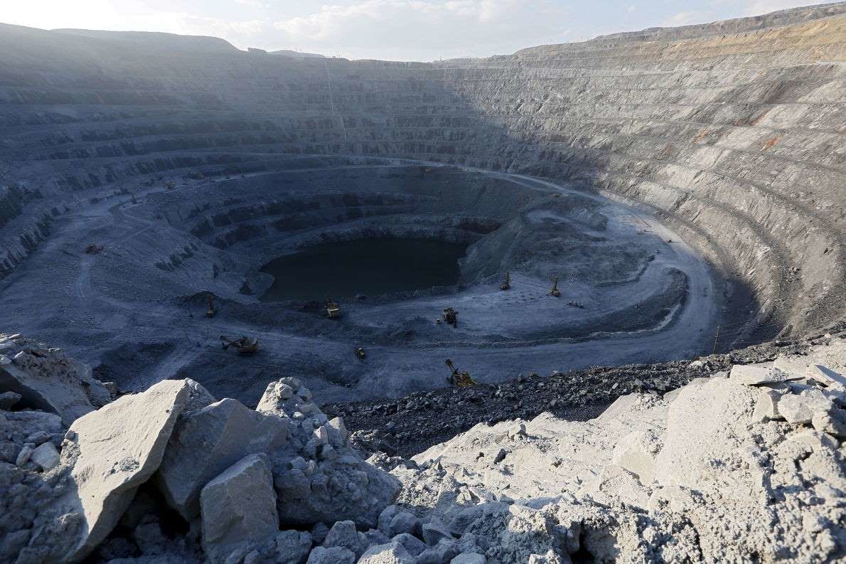 © Ilya Naymushin / Reuters / REUTERS Mine de Vostochny, près de Krasnoyarsk, dans l'est de la Sibérie en juin.