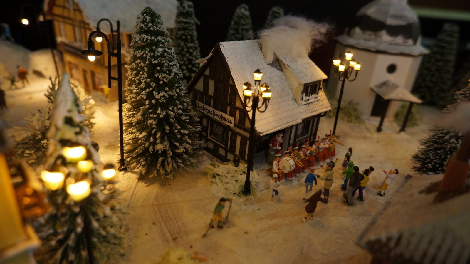 Diorama de Noël de Serge Julienne - Le Journal de Mini World Lyon