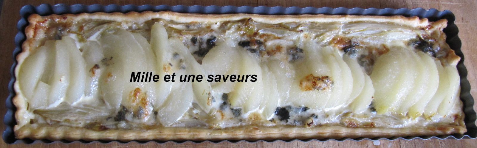 Tartes aux endives, poires et roquefort