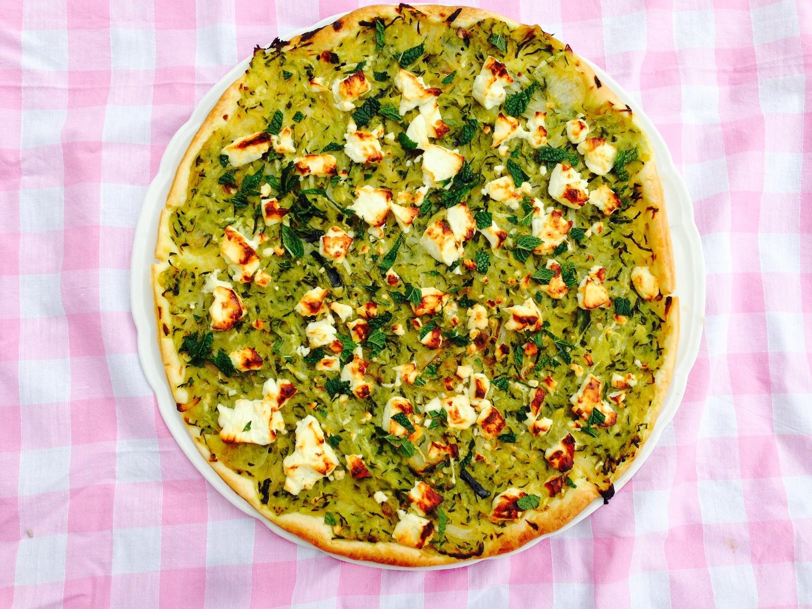La Trop Bonne Tarte Fine Courgettes Menthe Et Feta