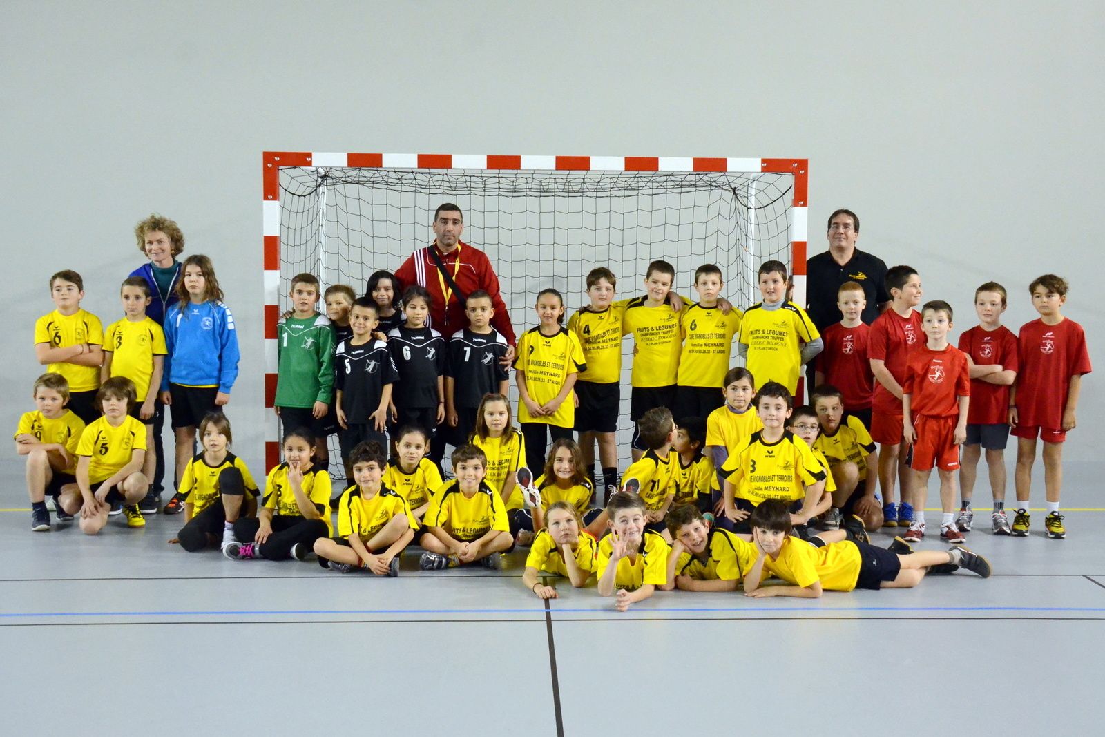 les moins de 10 ans handball club de plan