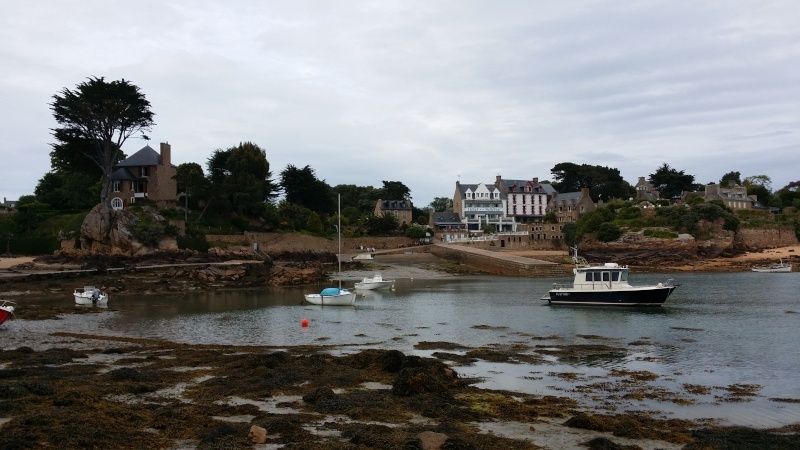 L'AGACHON TRANQUILLE EN BIVOUAC SUR L'ILE DE BREHAT