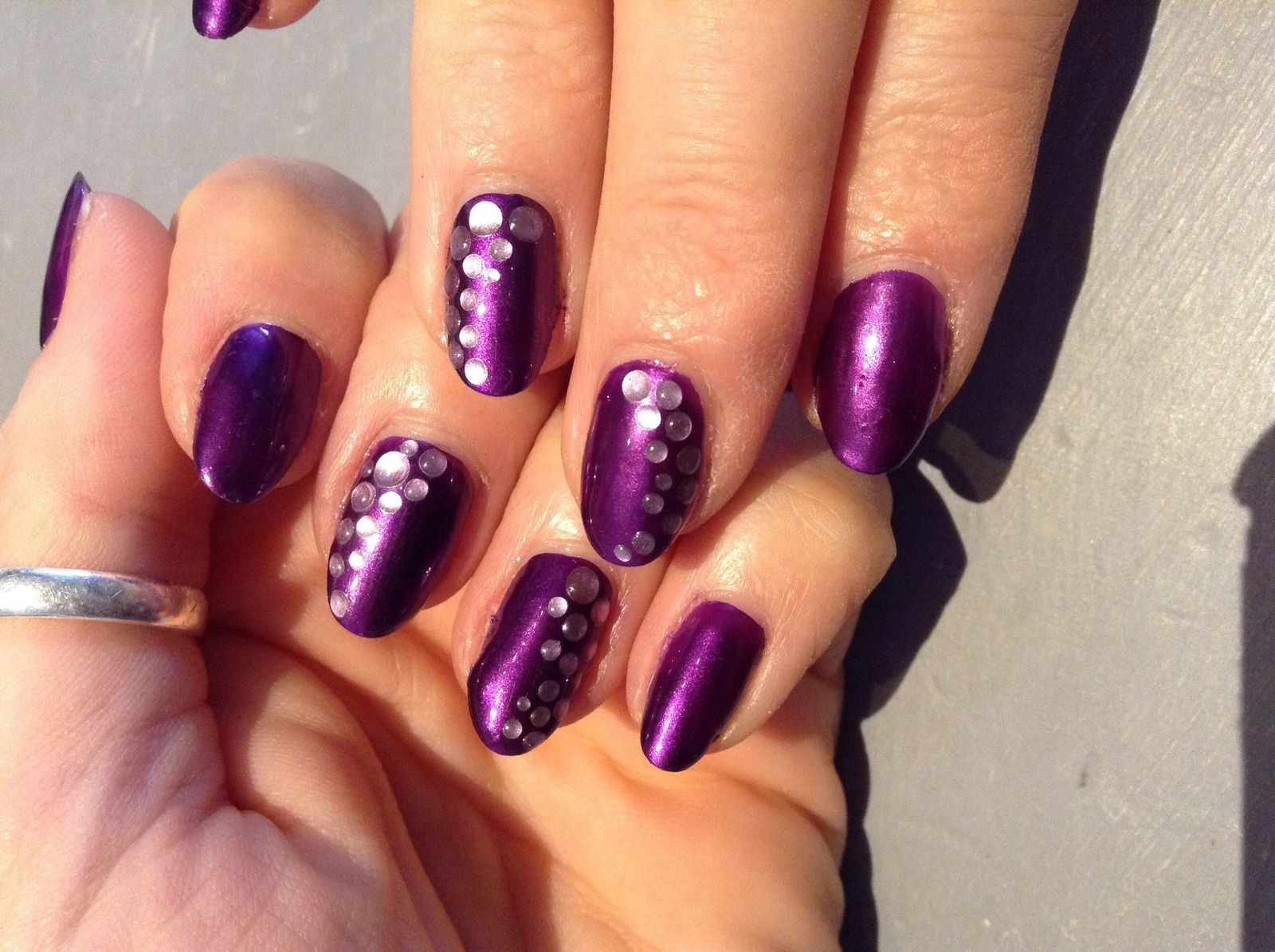 Vernis mauve métallique