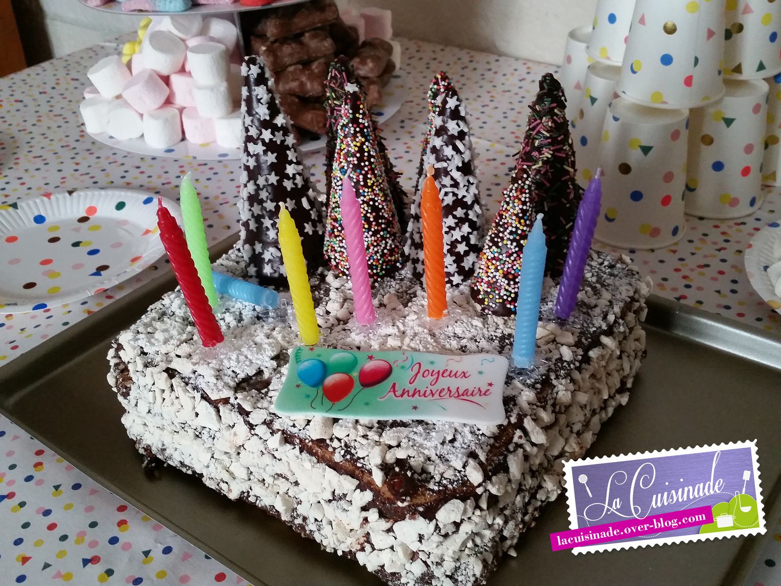 Les gâteaux de Marie - Voilà un gâteau aux couleurs girly thème