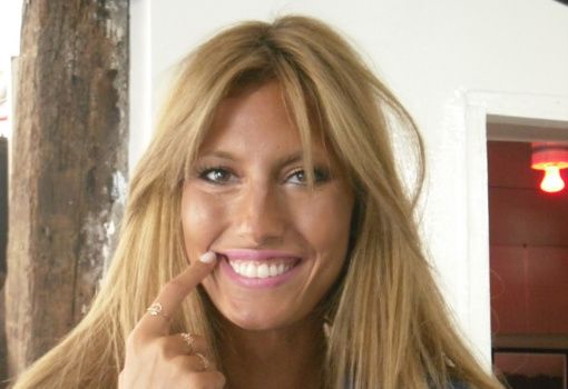 Femme seule istres