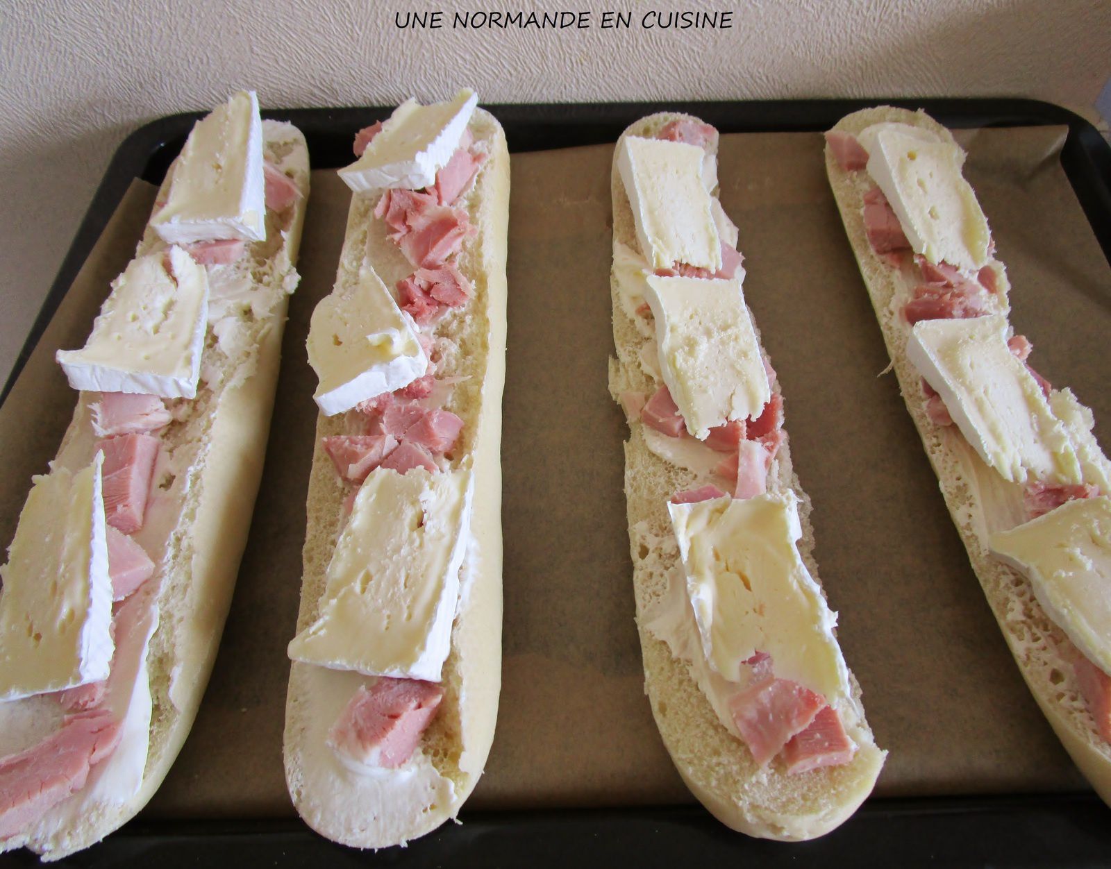 Baguettes gratinées au fromage - UNE NORMANDE EN CUISINE