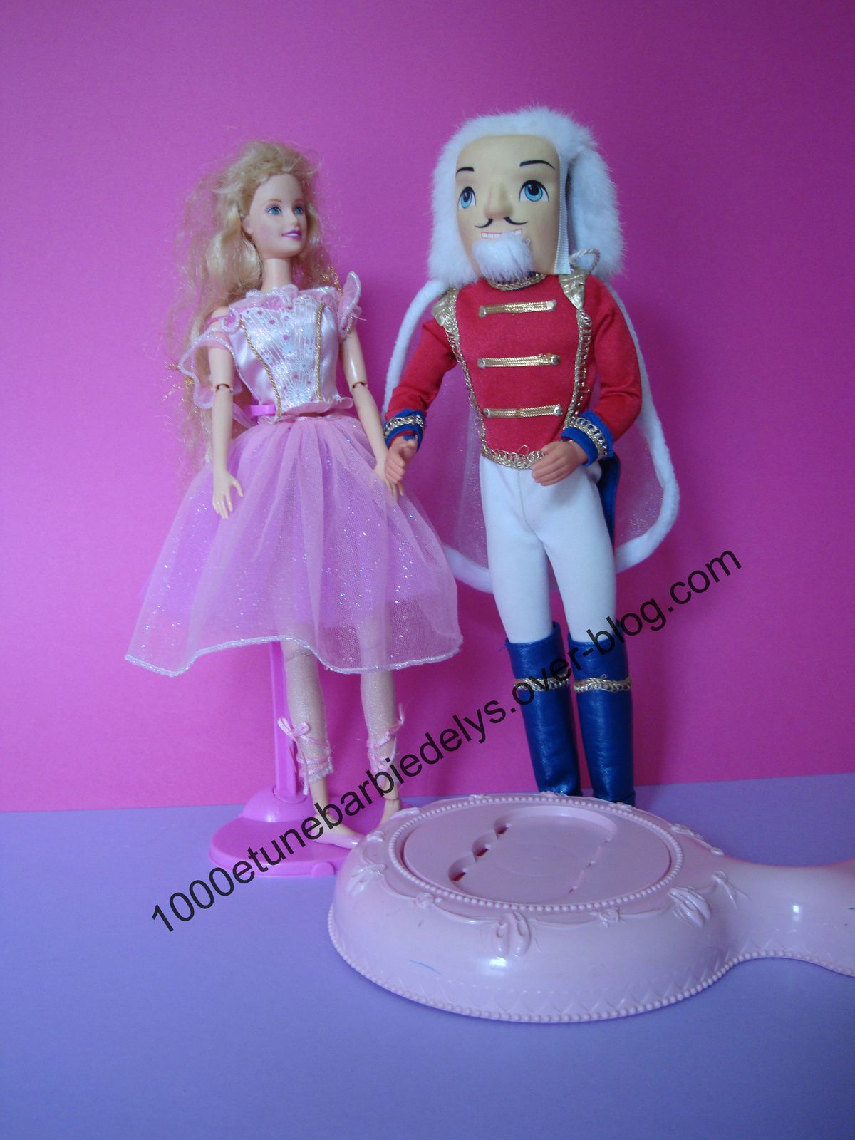 POUPEES BARBIE FILM N°1 - 2001 CASSE NOISETTE - collection de poupées  Barbie films fairytopia vintage jem pollypocket .over-blog.com