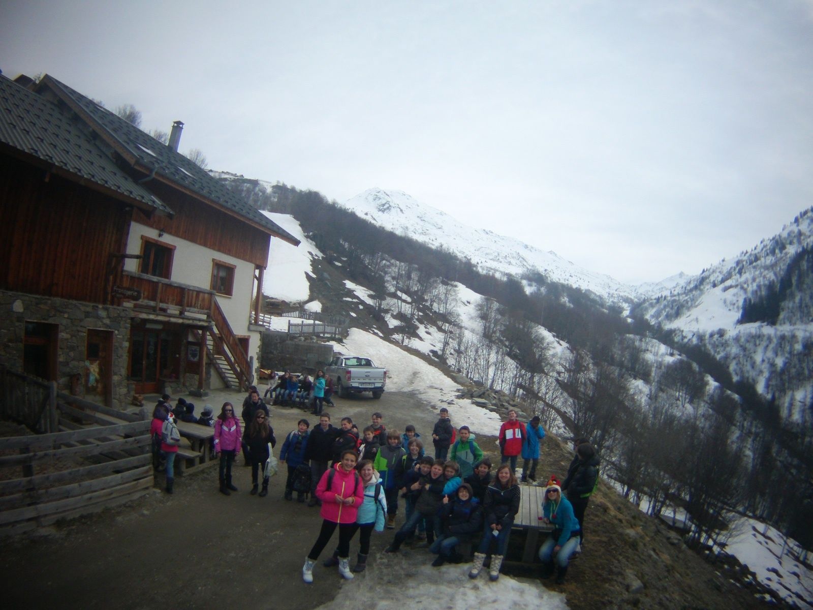 Les sixièmes à la ferme du Mont Thabor