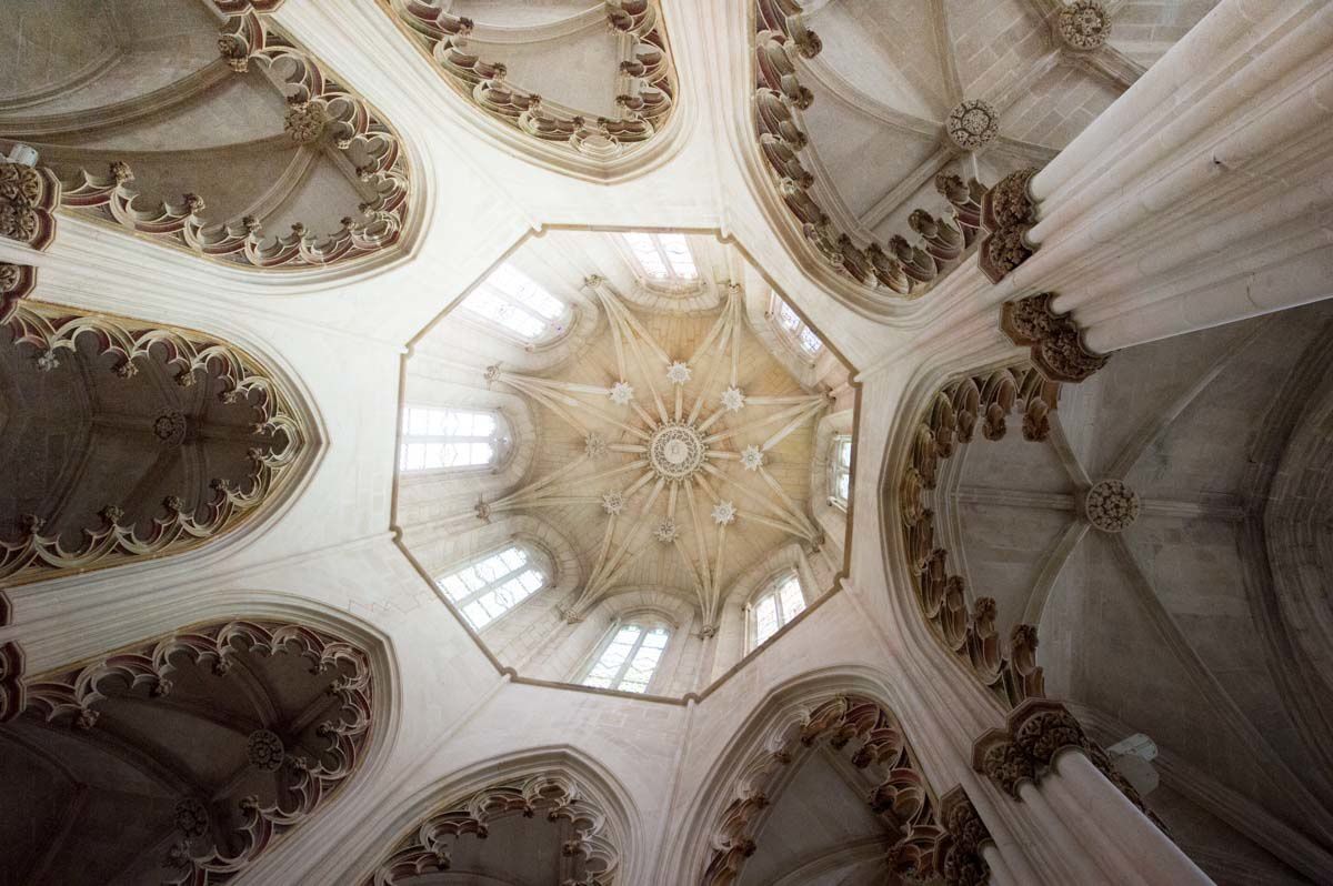 PORTUGAL 26 avril 2015 : Le Monastère de Batalha et le sanctuaire Notre-Dame de Fatima