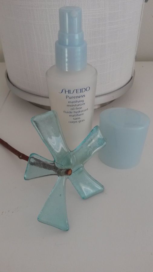 Shiseido prend soin de nos peaux mixtes à grasses: mon soin matinal matifiant! 