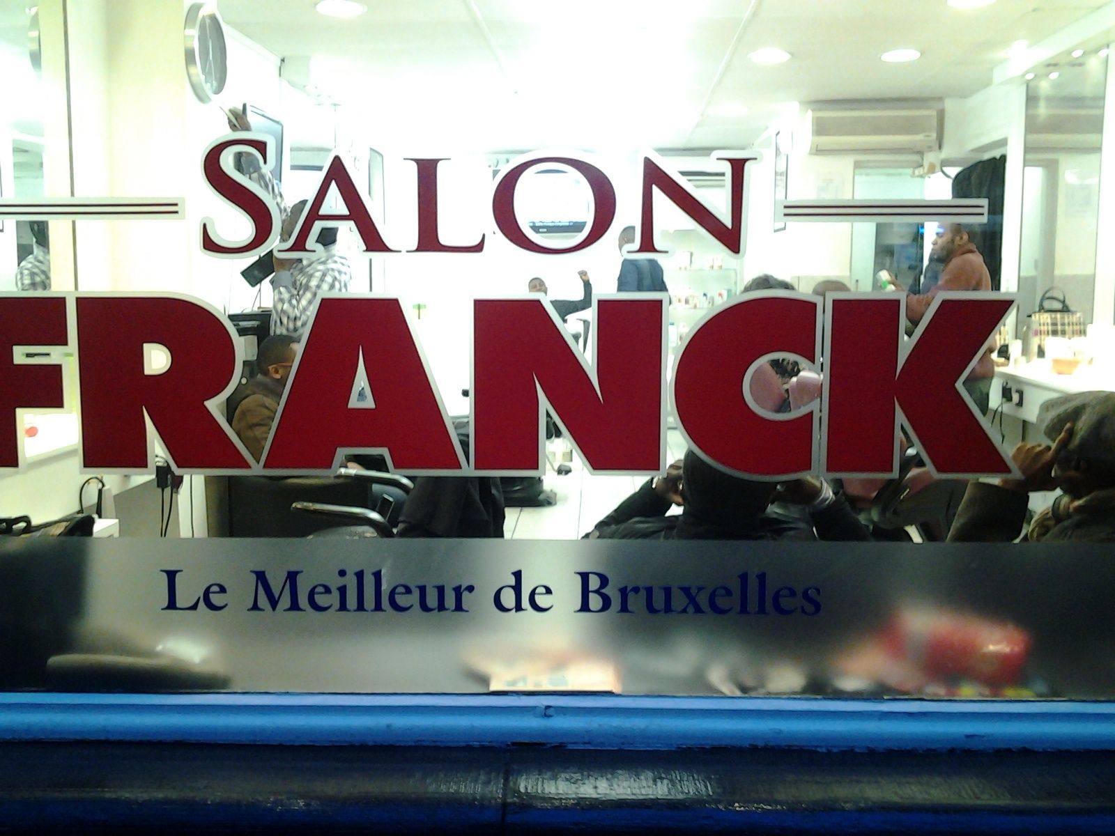 coupes courtes tissages