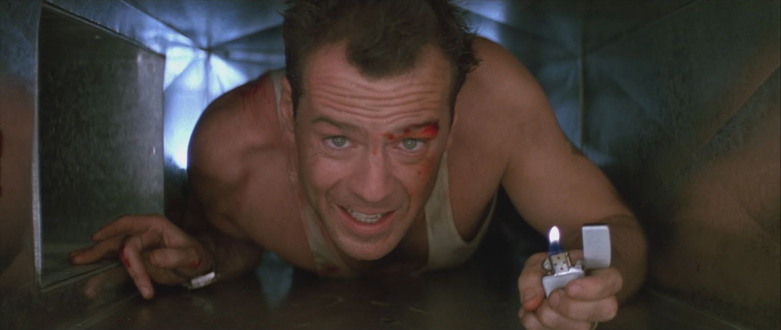[Alone, tired, the only chance anyone has got] Die Hard / Piège de Crystal