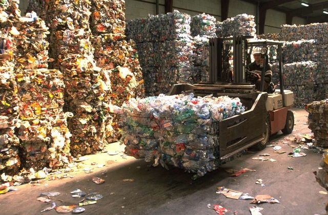 ALGERIE. Le point sur les activités de recyclage des déchets, par Safia  Berkouk - Le blog de algerie-infos