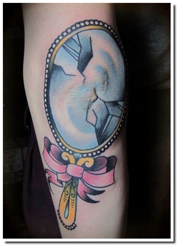 tatouage cadre - miroir