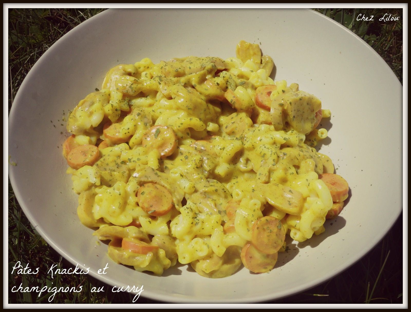Pâtes knackis et champignons au curry
