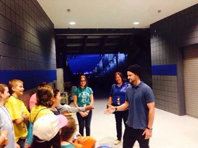 Photos: Justin rencontre des fans!