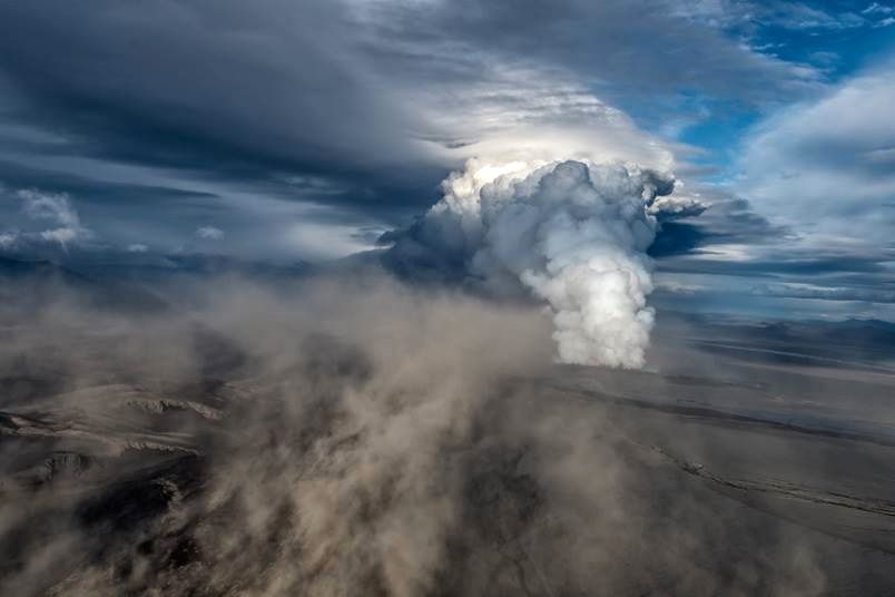 The lava field Holuhraun in a sandstorm on 2014.11.08 - photo Einar Gudmann / Barcroft Media