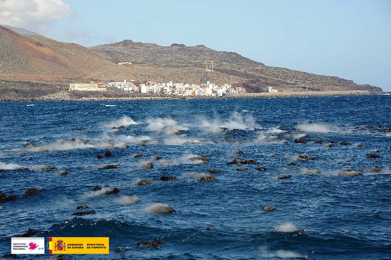 Restingolitas au large du port de La Restinga / El Hierro - photo IGN / Gobierno de Canarias