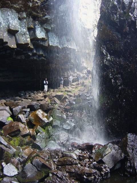 ob_e4f2be_aubrac-cascade-du-deroc-terres