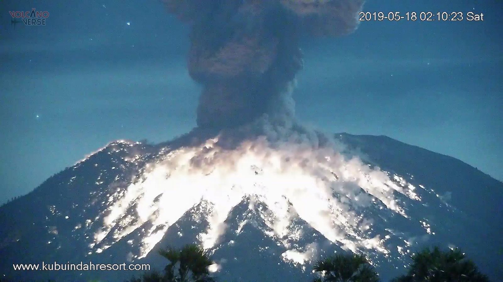 Agung - 18.05.2019 / de 02h09 à 02h12 - photos VolcanoVerse / Kubuindahresort