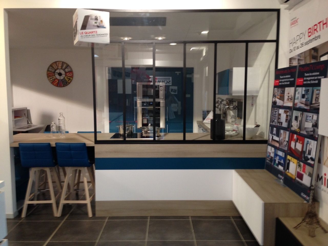 Cuisine avec cloison industrielle vitrée #castorama axioma, leroy ...