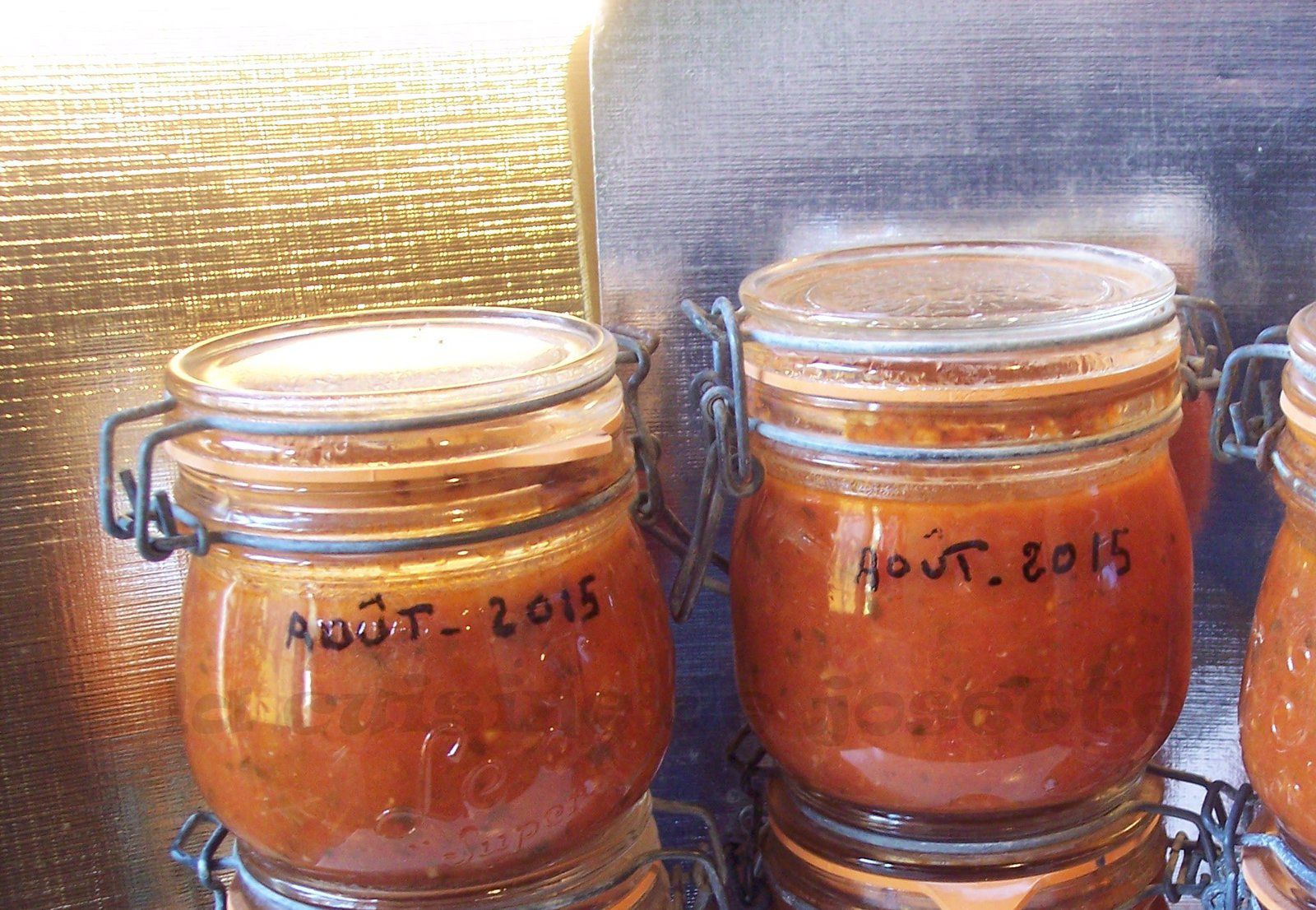 sauce tomate maison en conserve - la cuisine de josette
