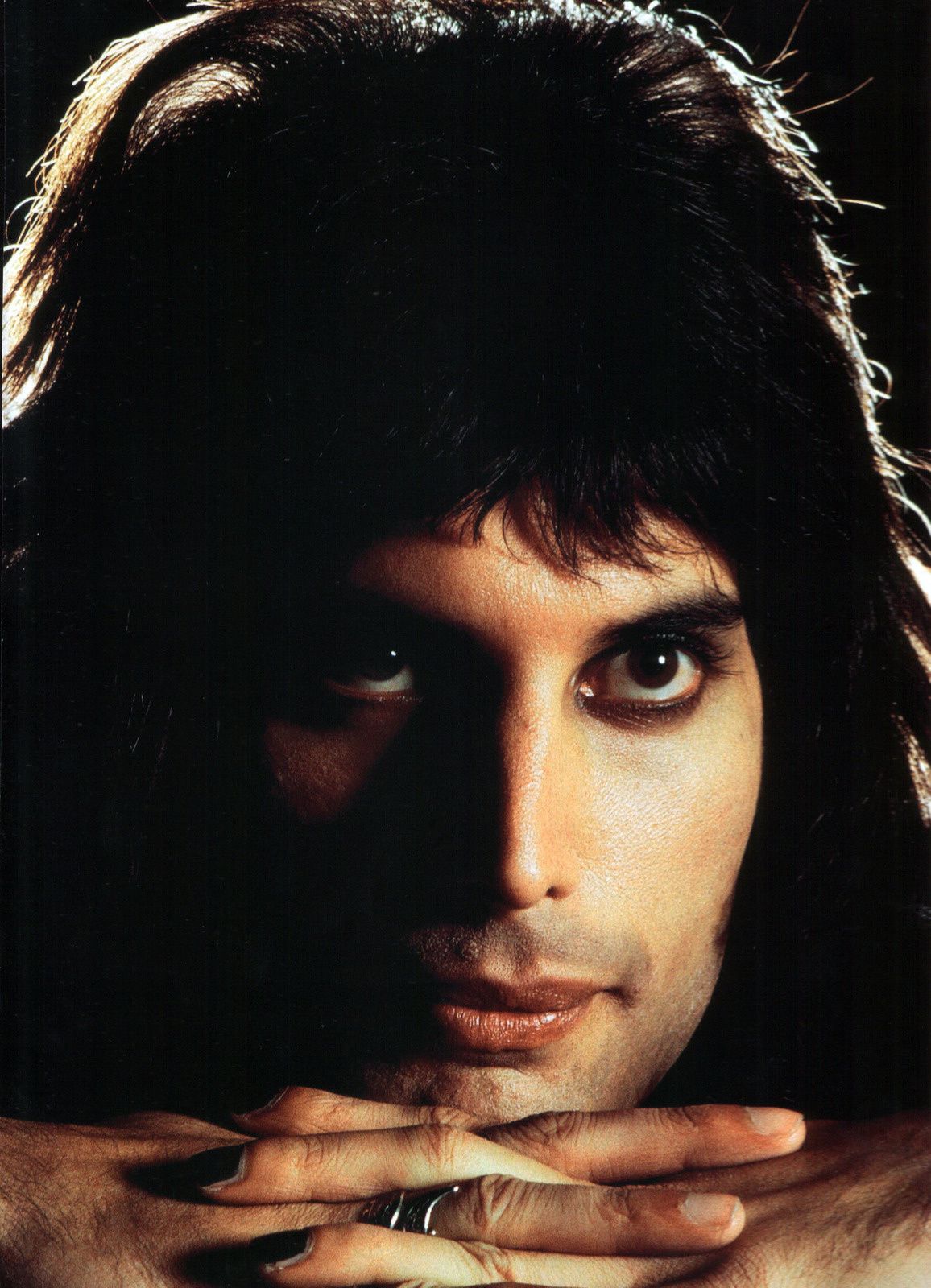 Freddie Mercury - 1974